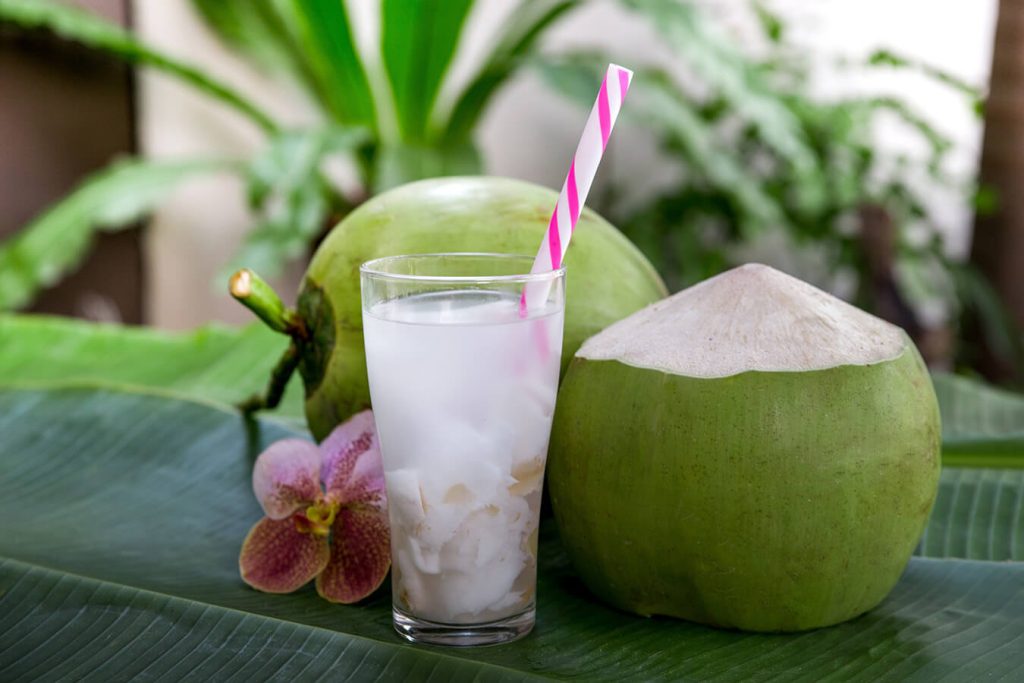 Acqua di Cocco: proprietà e benefici per la salute