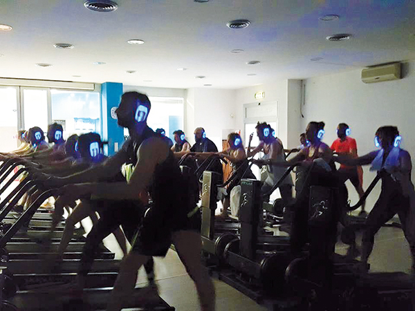 allenamento con le cuffie