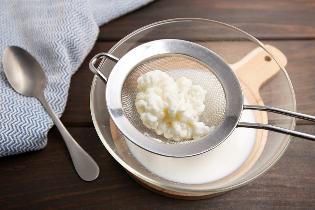 Kefir cos’è come si fa proprietà e valori nutrizionali