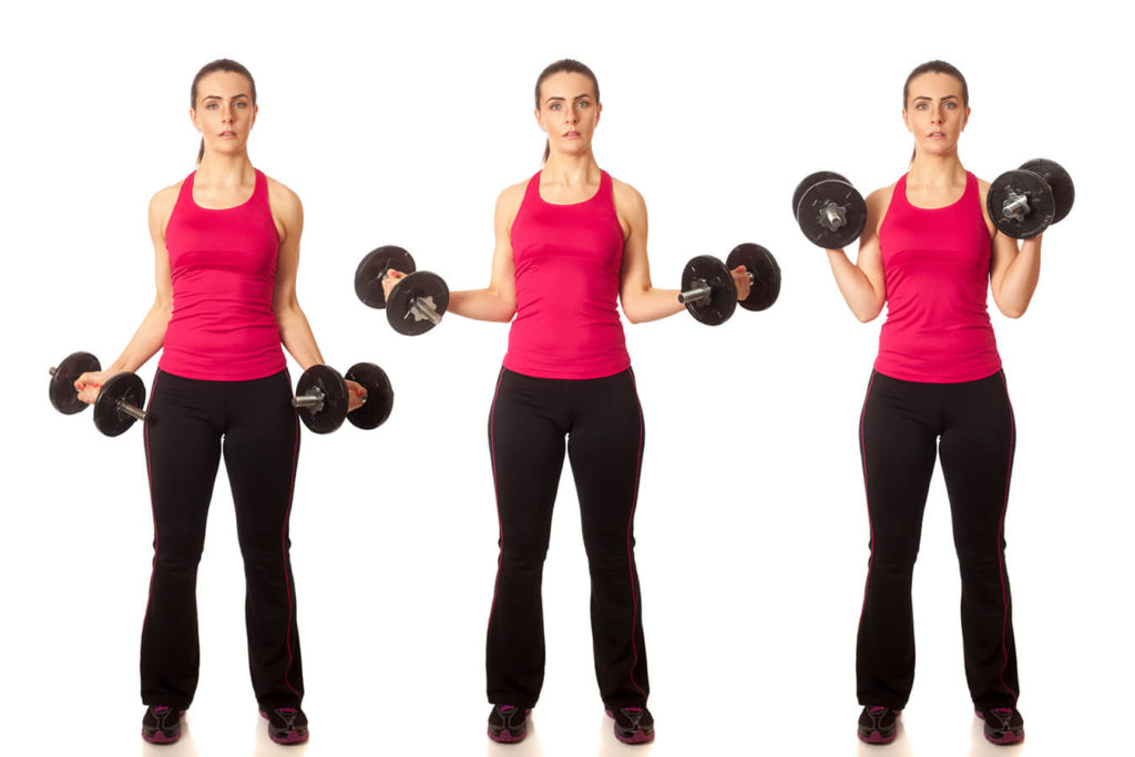 Esercizi per i bicipiti a corpo libero: il curl, le flessioni, il ponte