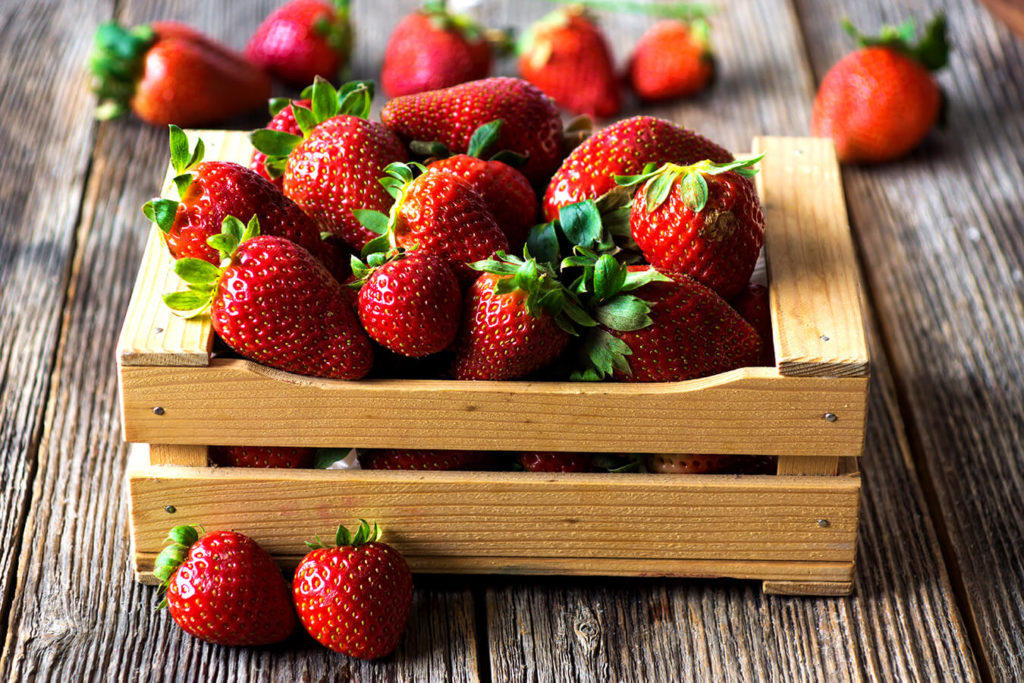 Calorie Fragole: scopri i benefici e le proprietà delle fragole