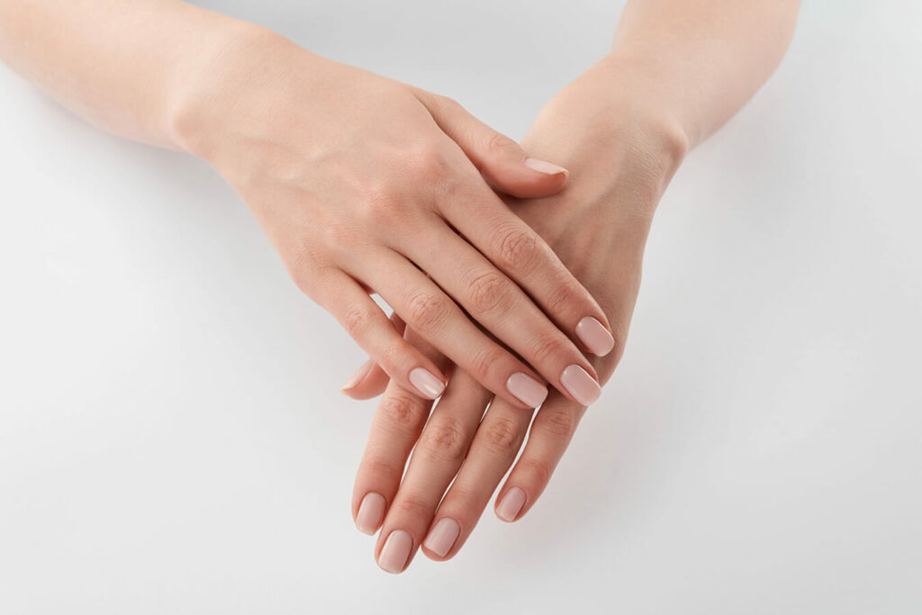 Dolore alle Mani: cause, sintomi e trattamenti