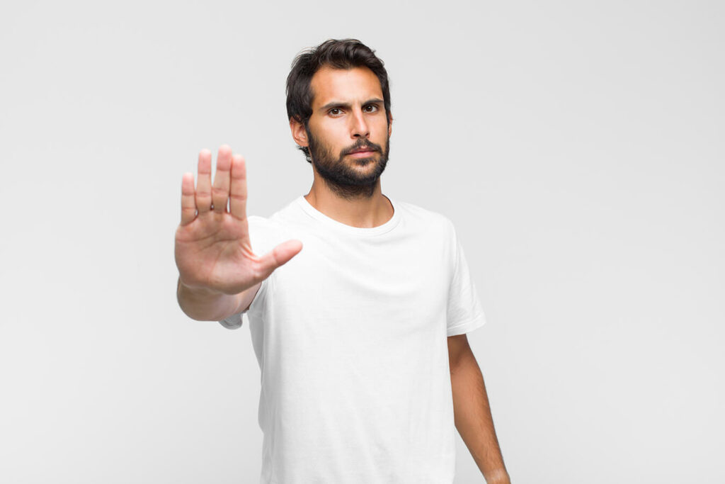 Come reagire alle provocazioni: consigli utili
