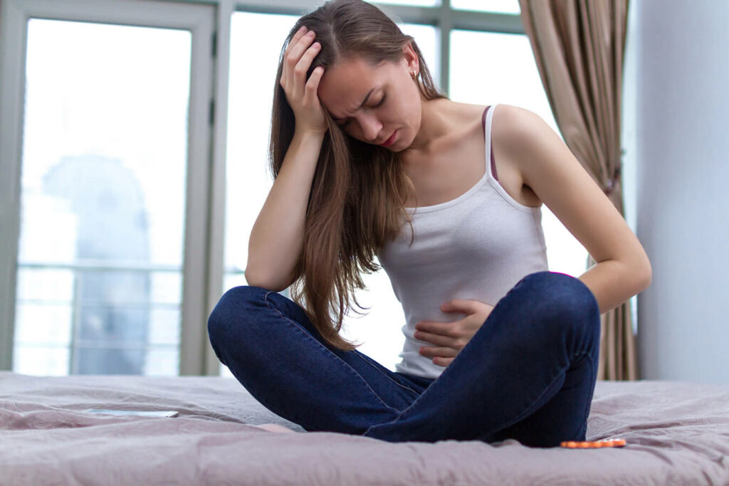 Colica Addominale: Cause, Sintomi e Rimedi per Alleviare il Dolore