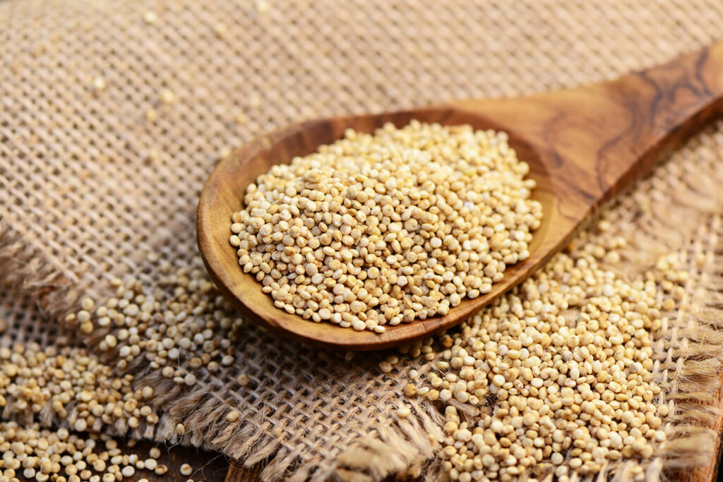 Semi di quinoa: proprietà, benefici e come utilizzarli