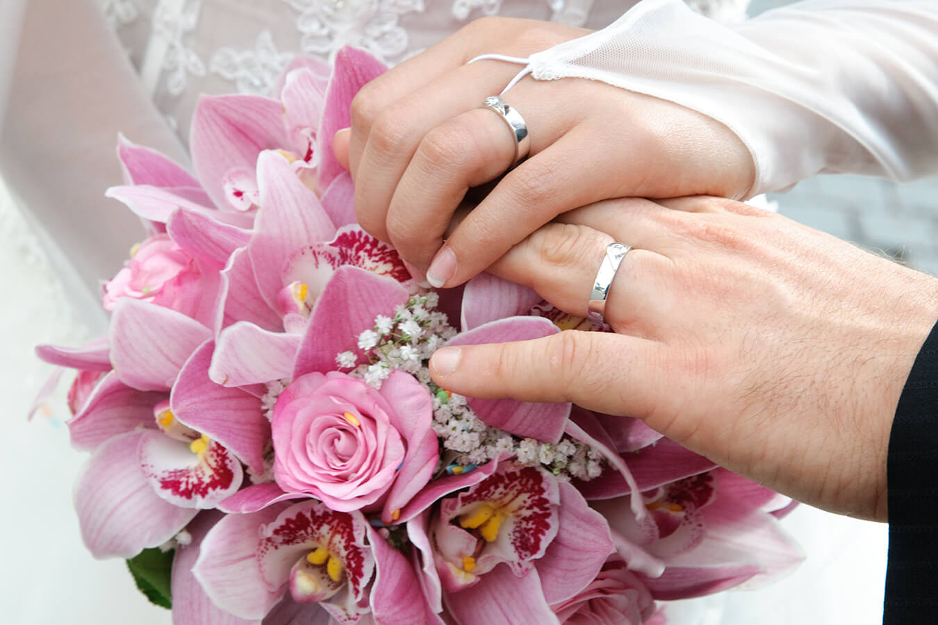 Frasi di auguri matrimonio originali