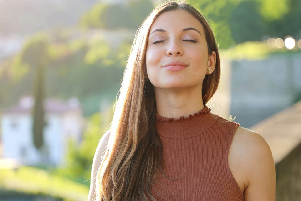 Tecniche di respirazione per ridurre lo stress quotidiano