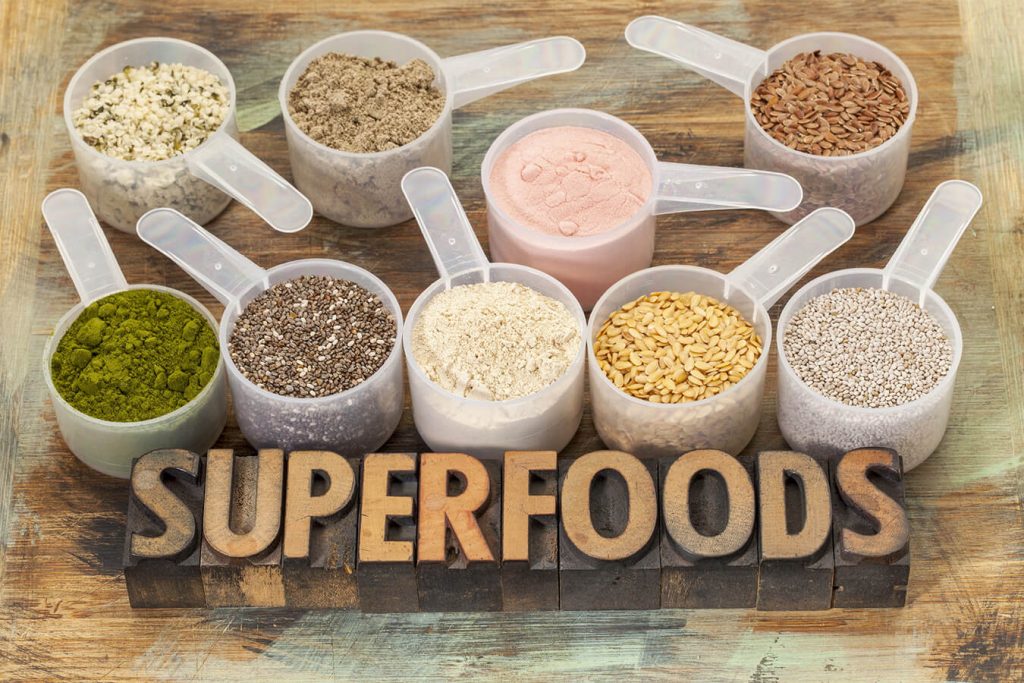 Superfood emergenti: potenziare la dieta sportiva