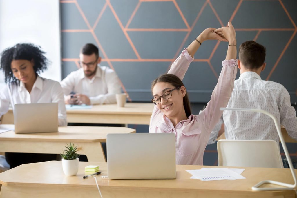 Movimento in ufficio: semplici esercizi