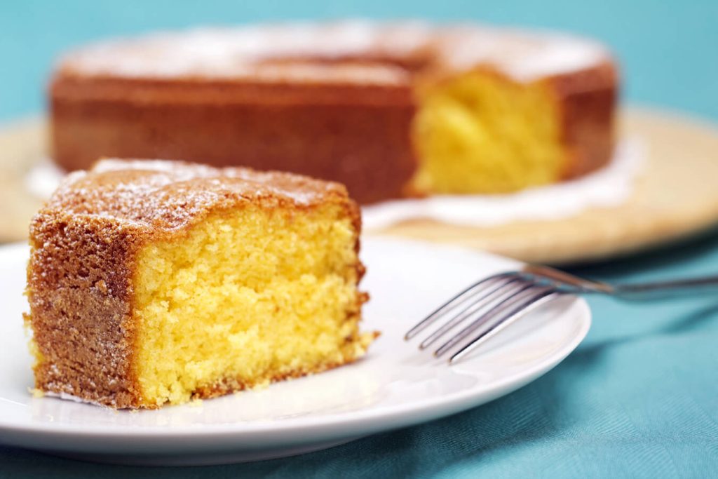 Torta allo yogurt light: un dolce facile e sano